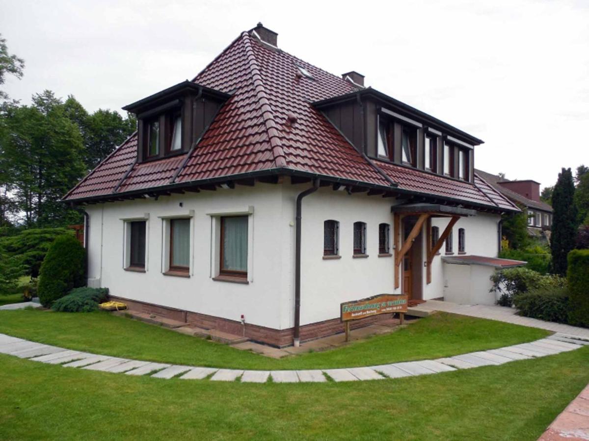 Ferienwohnungen Am Hufelandbad Бад Пирмонт Екстериор снимка